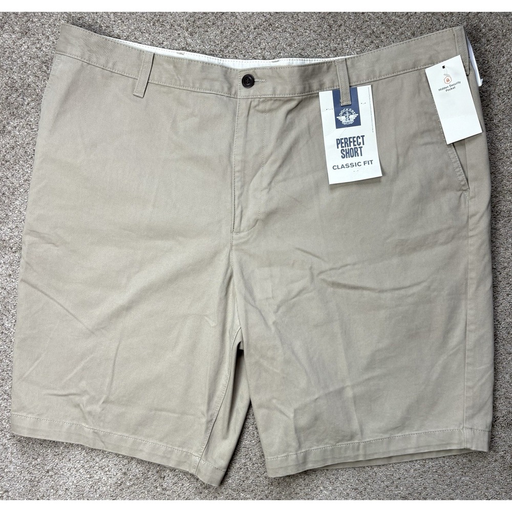 New Levis Dockers Perfect Short Mens Classic Fit Size 44 Tan/Beige/Khaki Cotton